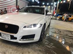 جاكوار XF